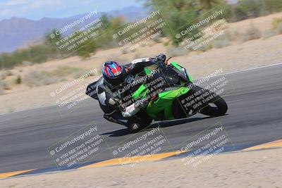 media/Oct-01-2023-SoCal Trackdays (Sun) [[4c570cc352]]/Turn 7 Inside (11am)/